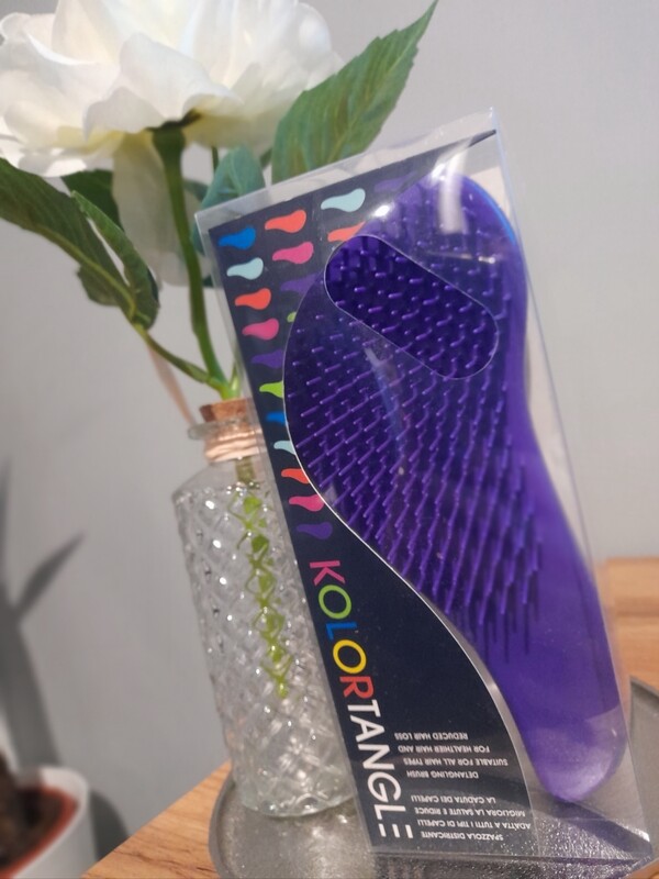 Brosse démêlante violette