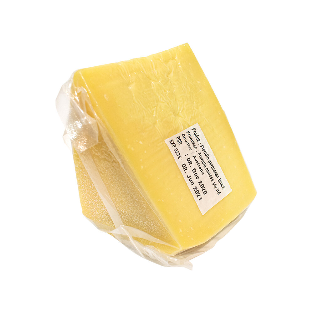 CHEESE PARMESAN ROUND -/+1 KG