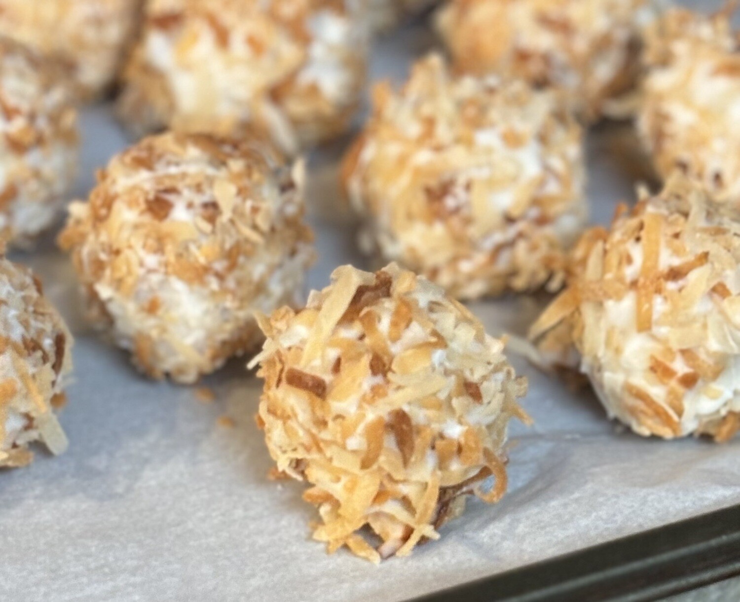 Coconut Cake Pops (One Dozen)