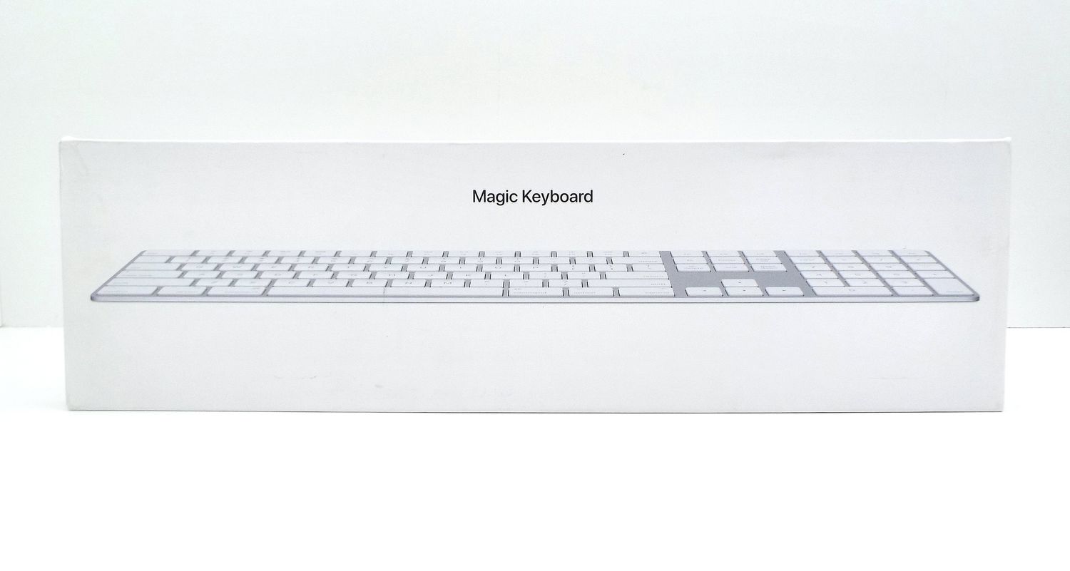 NEW APPLE MAGIC KEYBOARD A1843 MQ052LL/A WIRELESS BLUETOOTH NUMERIC KEYPAD WHITE OPEN BOX NEW APPLE MAGIC KEYBOARD A1843 MQ052LL/A WIRELESS BLUETOOTH NUMERIC KEYPAD WHITE OPEN BOX