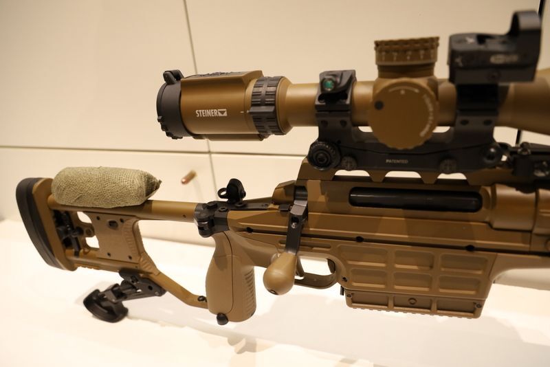 GUCCI A -- SAKO TRG M10 im Ultrapaket