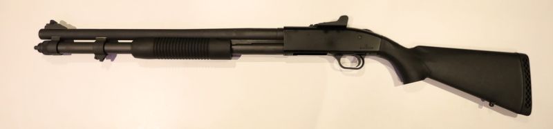 Mossberg 590A1 Black 9-Shot | Kal: 12/76 | LL: 20