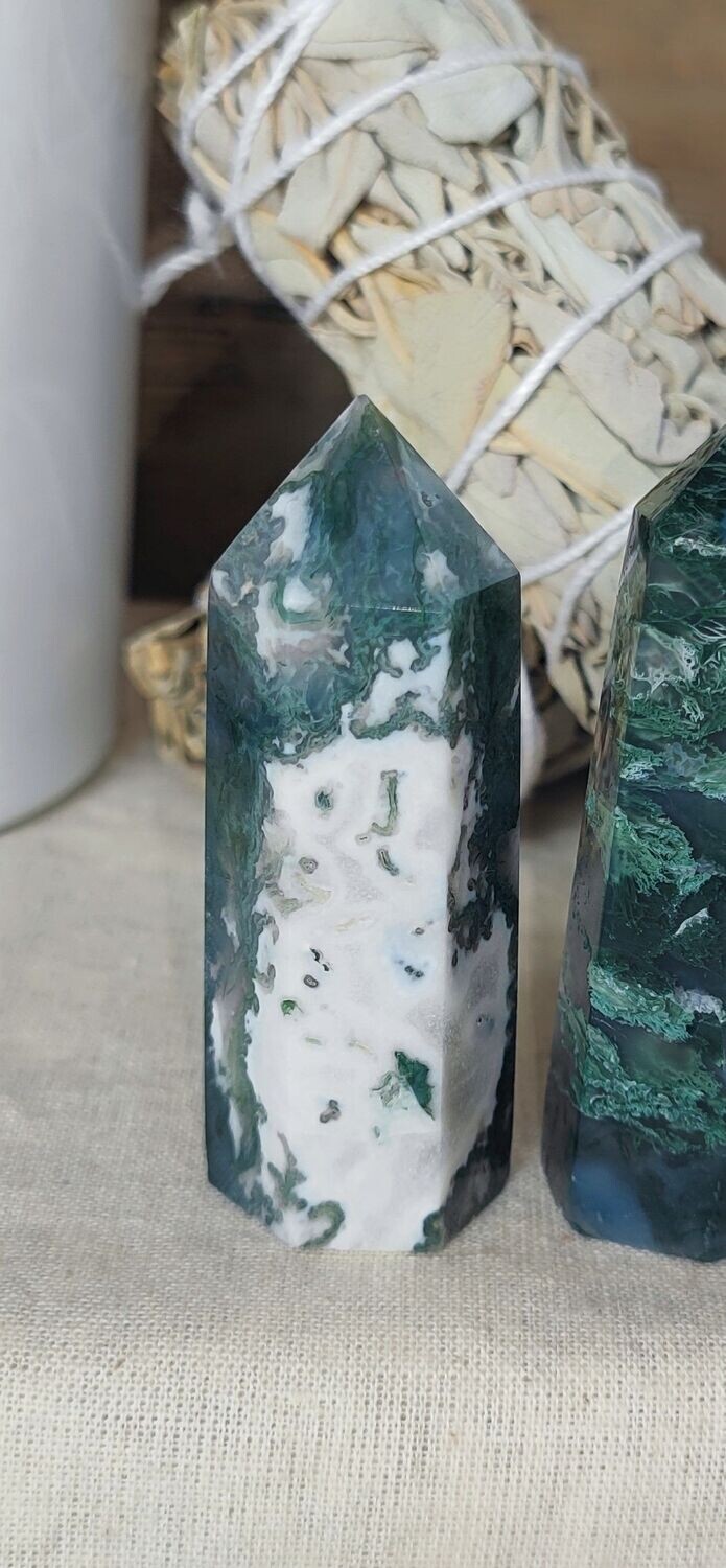 Tour d'Agate Mousse (au choix), Modèle et Prix: Tour 1 - H6,50 x D2,32cm environ
