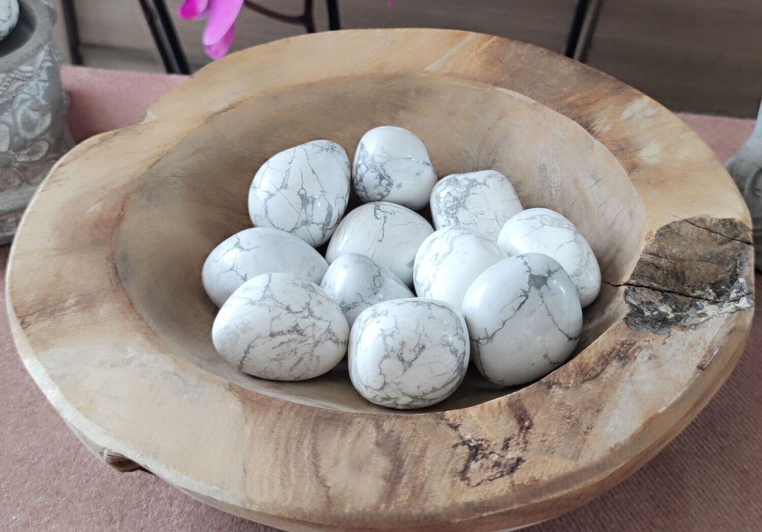 Pierre roulée d'Howlite