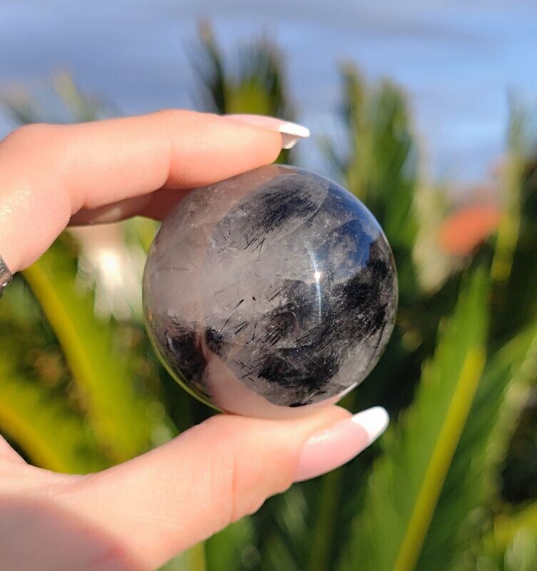 Sphère de Quartz Tourmaline (au choix)