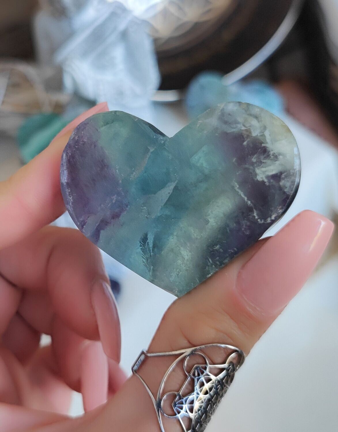 Cœur en Fluorite (au choix), Style et Prix: Cœur 5 - H3,70 x L4,30 x Ep1,20cm environ