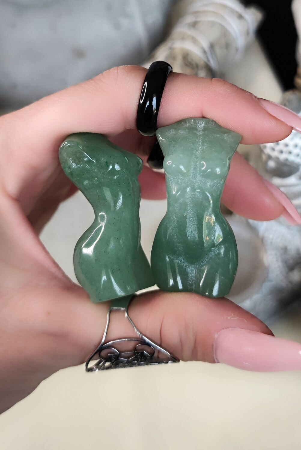 Petite Statue Corps de Femme en Aventurine