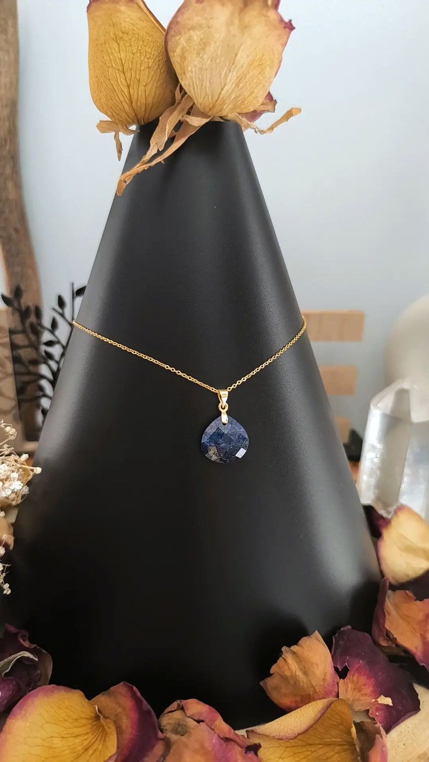 Pendentif "Adonis" en Lapis Lazuli Facetté