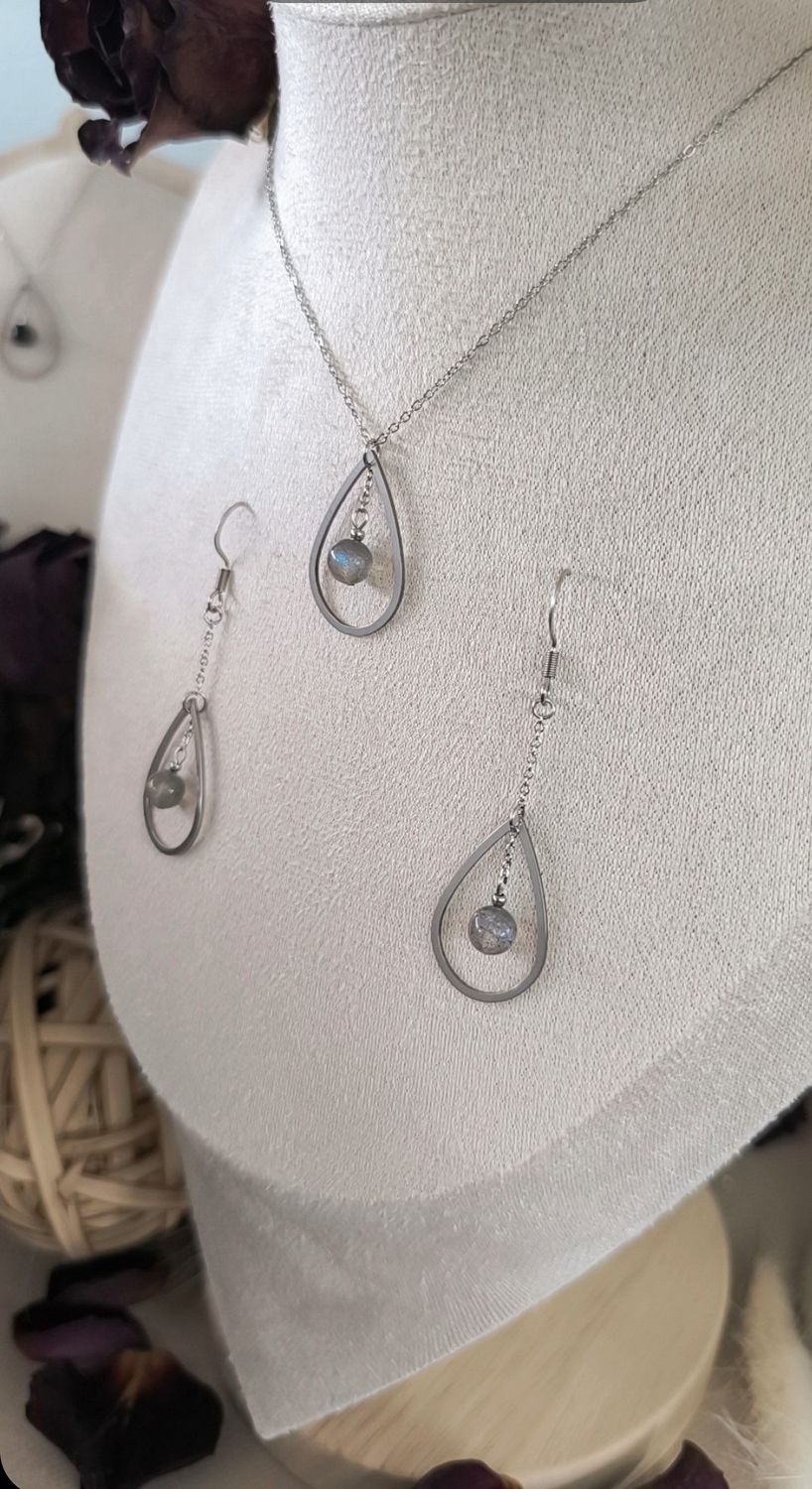 Collier "Larme de Lune" en Labradorite et Acier inoxydable