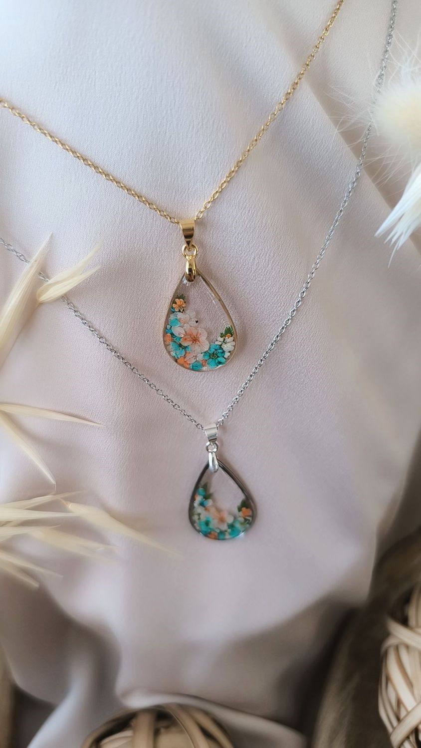 Collier "THÁLIA" - Fleurs Oranges et Bleues Turquoises - Acier Inoxydable Doré ou Argenté