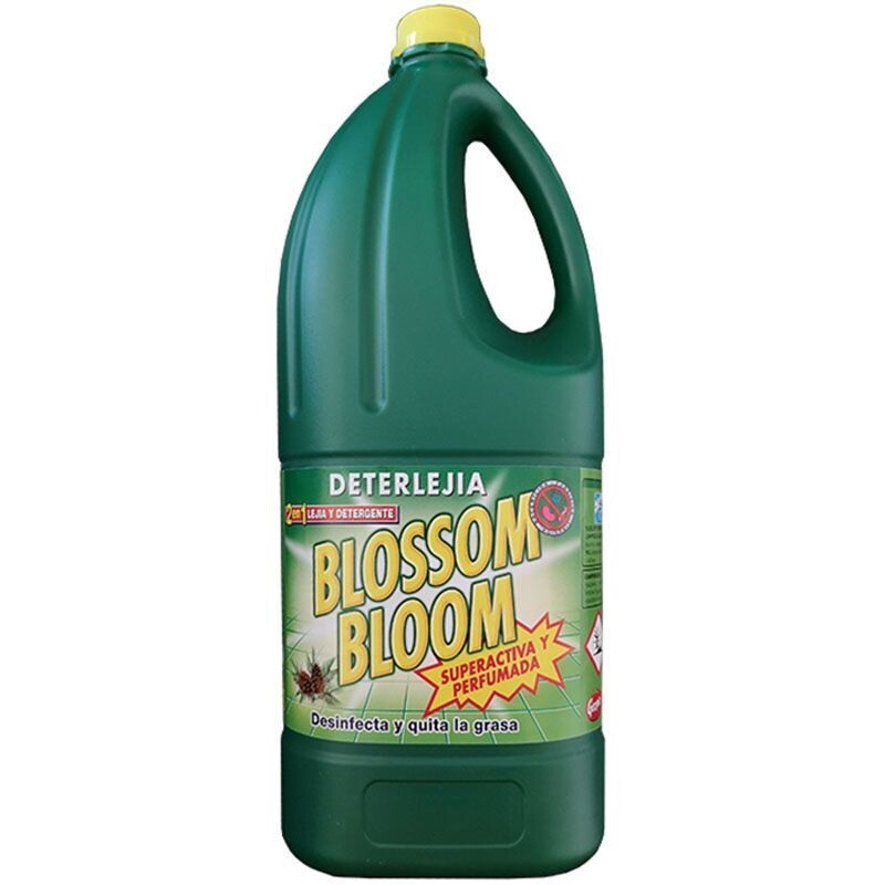 Lejía con detergente pino 2 L