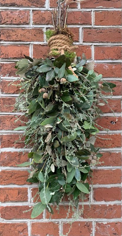 Toefen/Kransen/Mos schilderijen