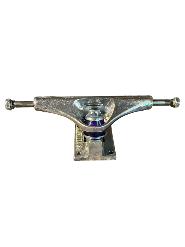 Venture Trucks