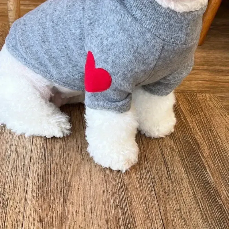 "LOVE" Sweater- Gray (NEW)