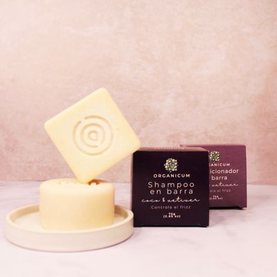 Combo de shampoo y acondicionador de Organicum