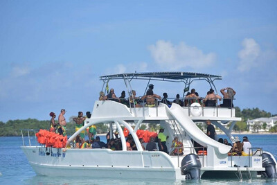 Party Boat Negril
