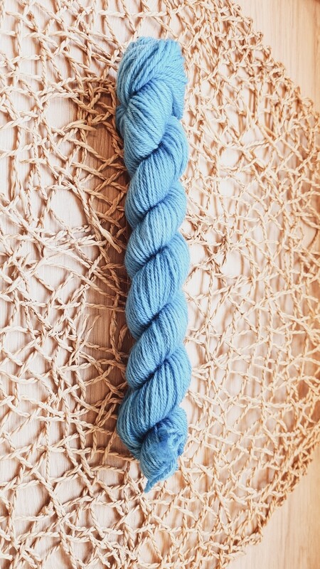Azul