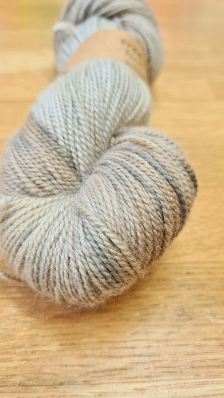 Mystic gris