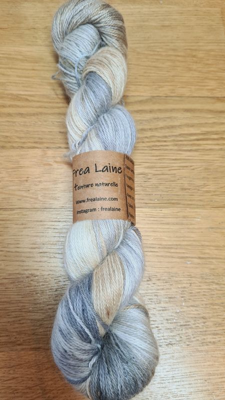 Mystic gris