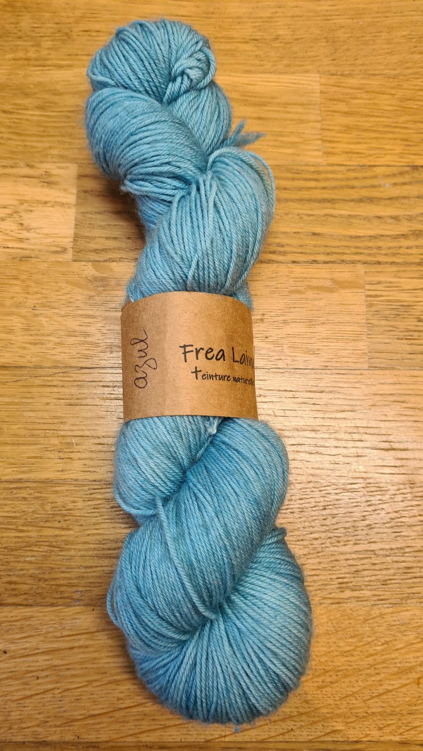 azul