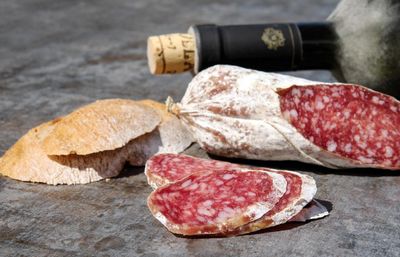 Saucissons*** Secs artisanaux Saucissons*** Secs artisanaux