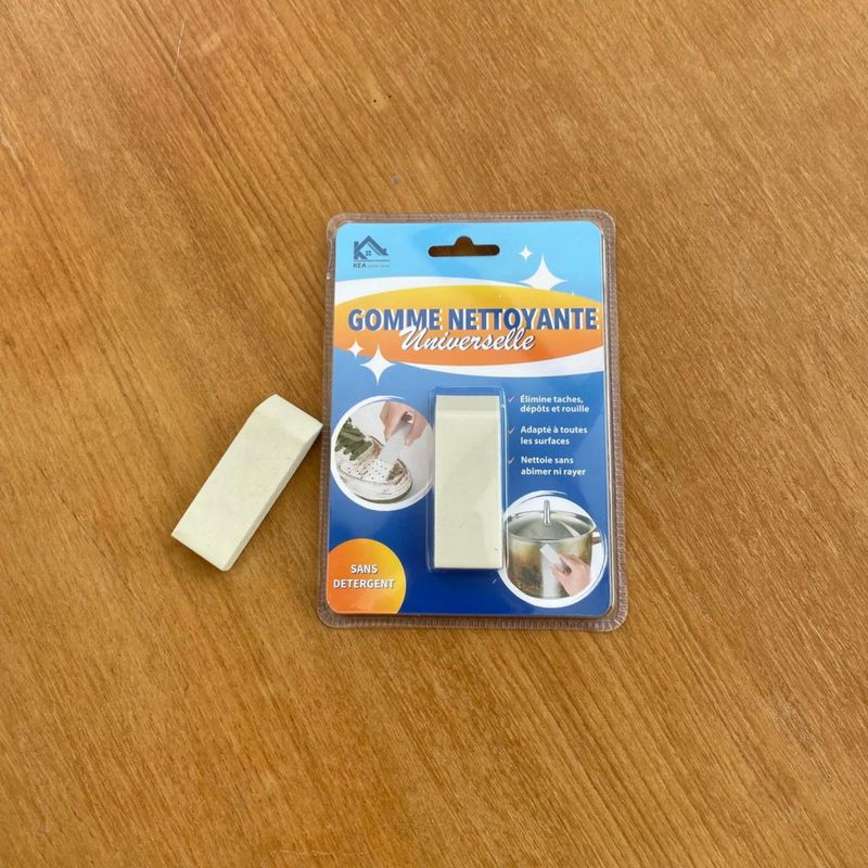 Gomme nettoyante multi surfaces