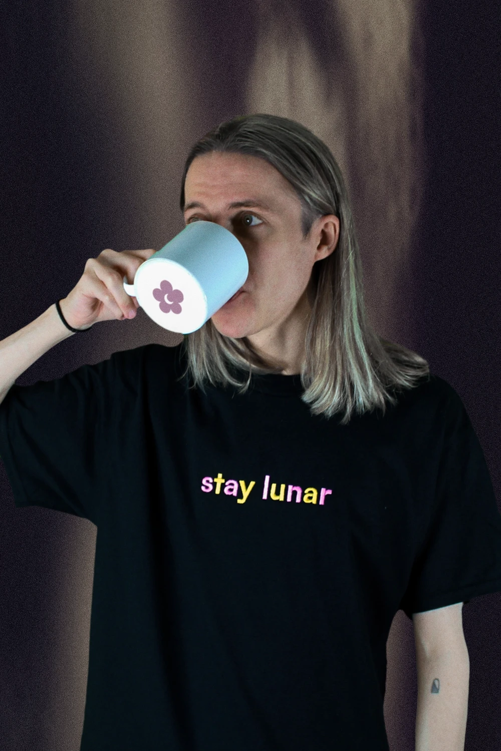 embroidered tee (yellow/pink)
