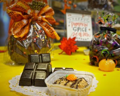 Fall in love with Gourmet Caramel Apples & more! November 3rd, 2026  Hands-on, 7pm-9pm,