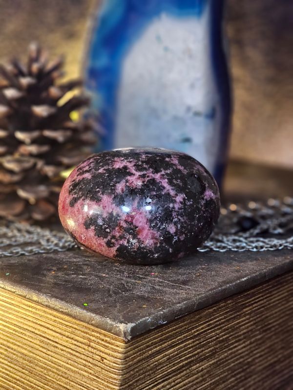 Rhodonite Palm Stone