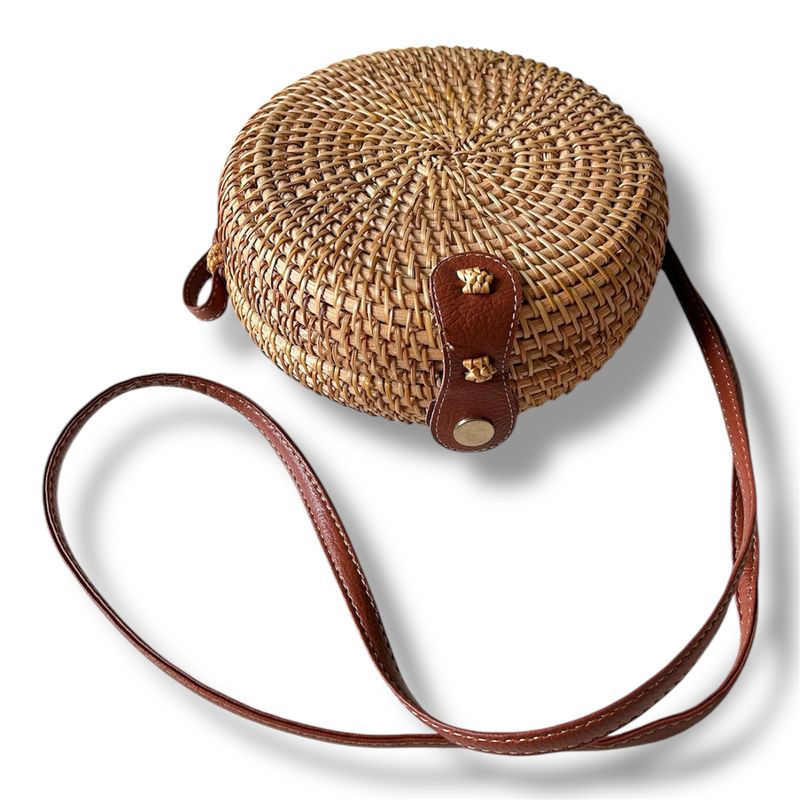 Small Round Fashion Rattan Purse