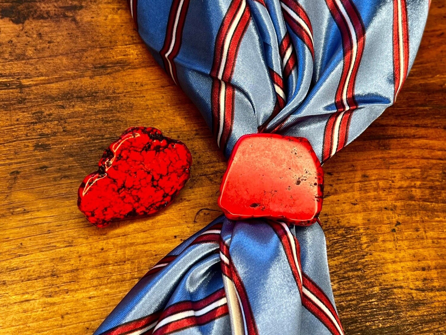 Red Rock Scarf Slide