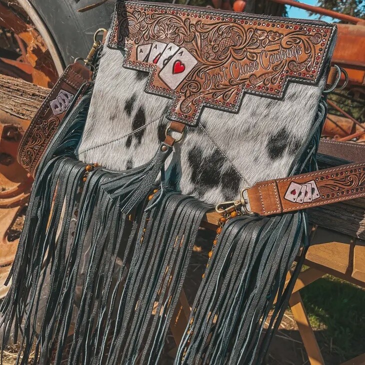 Don&#39;t Chase Cowboys Aces Cards Cowhide Purse