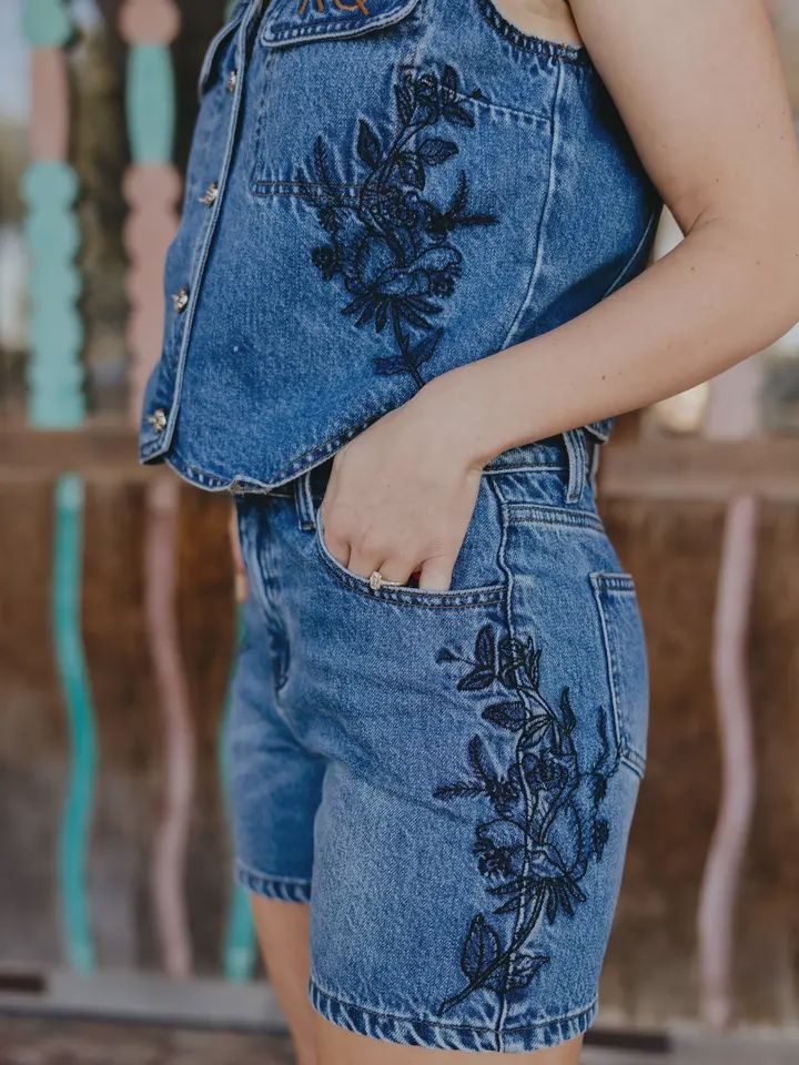 Camarillo Classic Shorts