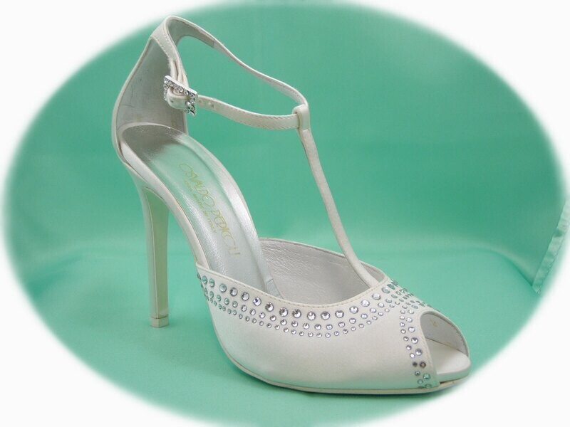 SCARPA DA SPOSA Osvaldo Pericoli, Sandalo spuntato in raso seta avorio con Tacco Alto 10 cm, Made in Italy SCARPA DA SPOSA Osvaldo Pericoli, Sandalo spuntato in raso seta avorio con Tacco Alto 10 cm, Made in Italy