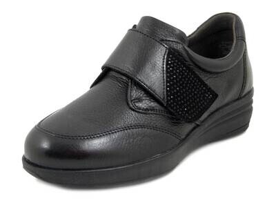 Scarpe Donna Comfort in Pelle Nappa Nero con Strap, Plantare Estraibile, Pianta Larga, Zeppa Bassa Antiscivolo, CAPRICE, 24754 Scarpe Donna Comfort in Pelle Nappa Nero con Strap, Plantare Estraibile, Pianta Larga, Zeppa Bassa Antiscivolo, CAPRICE, 24754