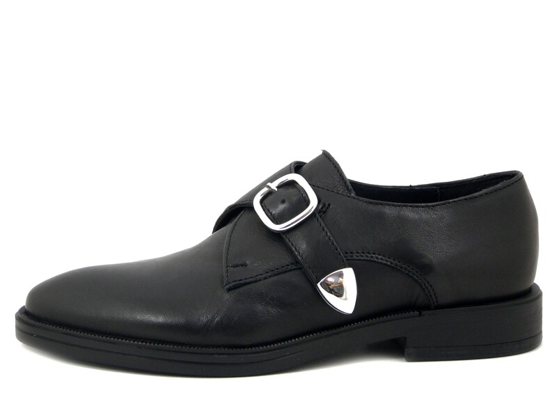 Scarpe Donna modello Derby in Pelle Nero con Fibbia, Tacco Basso, Osvaldo Pericoli - 32731 Scarpe Donna modello Derby in Pelle Nero con Fibbia, Tacco Basso, Osvaldo Pericoli - 32731