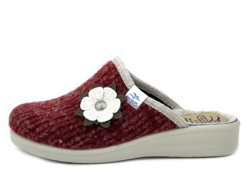 Ciabatte Pantofole Donna Invernali in Tessuto Rosso, Zeppa Bassa, FLYFLOT - 83W32 Ciabatte Pantofole Donna Invernali in Tessuto Rosso, Zeppa Bassa, FLYFLOT - 83W32
