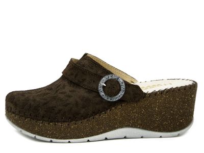 Sabot Donna in Pelle Camoscio Marrone Testa di Moro con cinturino, Zeppa Media 6 cm, STILEDIVITA - 8483