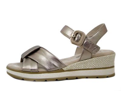 Sandali Donna in Pelle Beige Laminato, Zeppa Media, CINZIA SOFT - 1924805