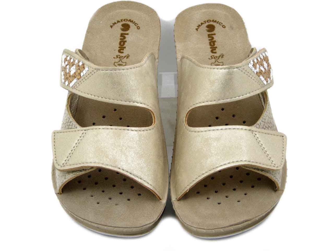 Ciabatta Donna in Eco Pelle Beige con Strass, Sottopiede Soft Vera Pelle, Zeppa Bassa,  FC65