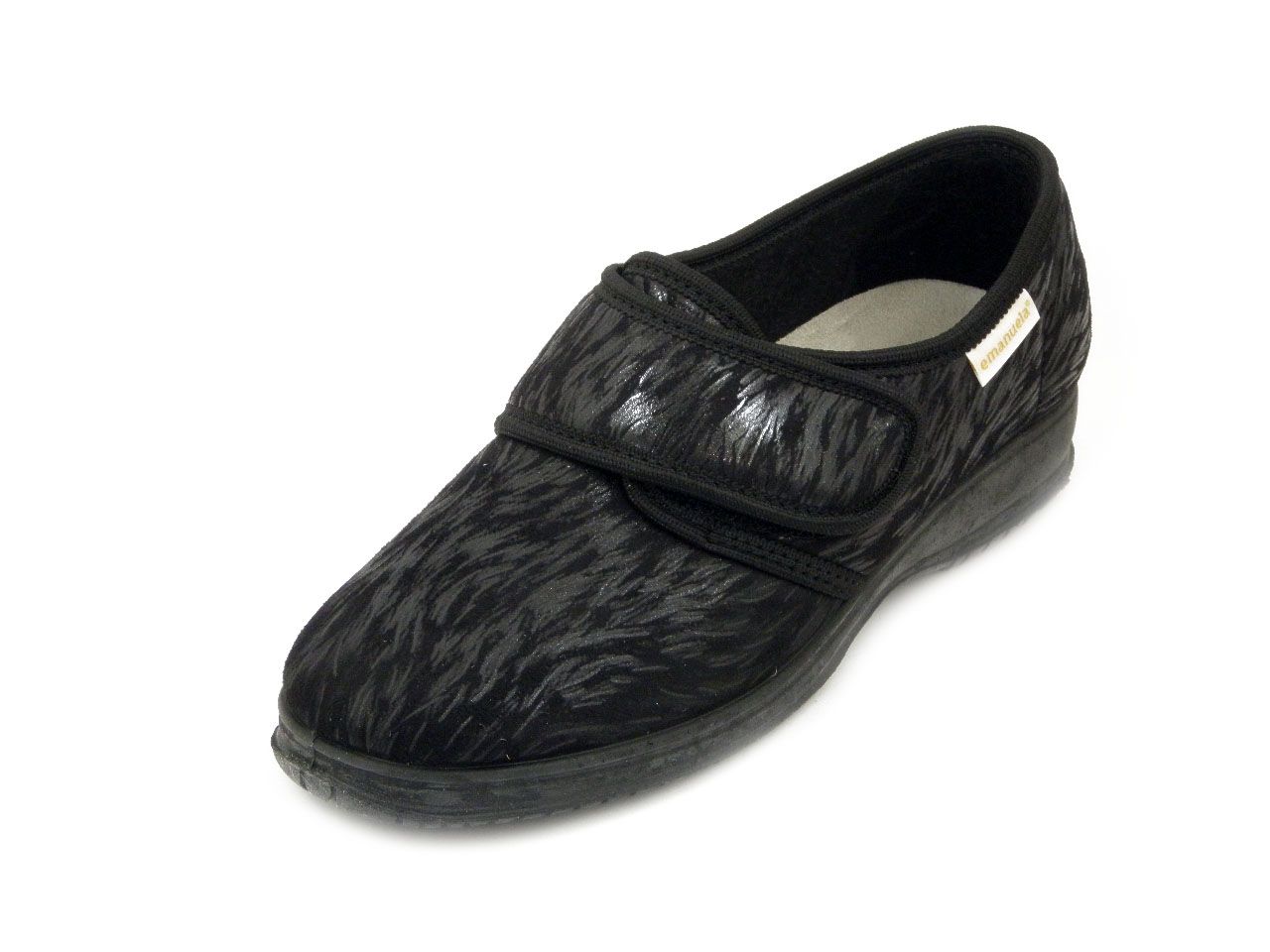Pantofole Donna Chiuse in Tessuto Elasticizzato Nero con Strap, Plantare Estraibile, Suola Antiscivolo, EMANUELA - 2550CAL Pantofole Donna Chiuse in Tessuto Elasticizzato Nero con Strap, Plantare Estraibile, Suola Antiscivolo, EMANUELA - 2550CAL