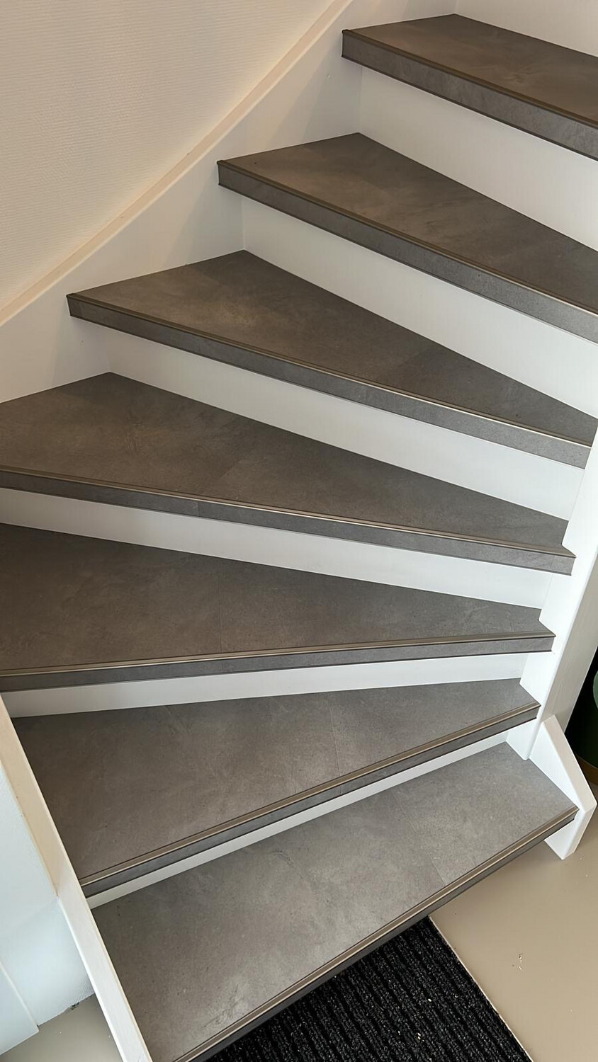 Traprenovatie  vanaf  € 1200,00
