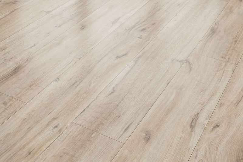 Laminate flooring 9116 eiche hell beige  8mm/4V