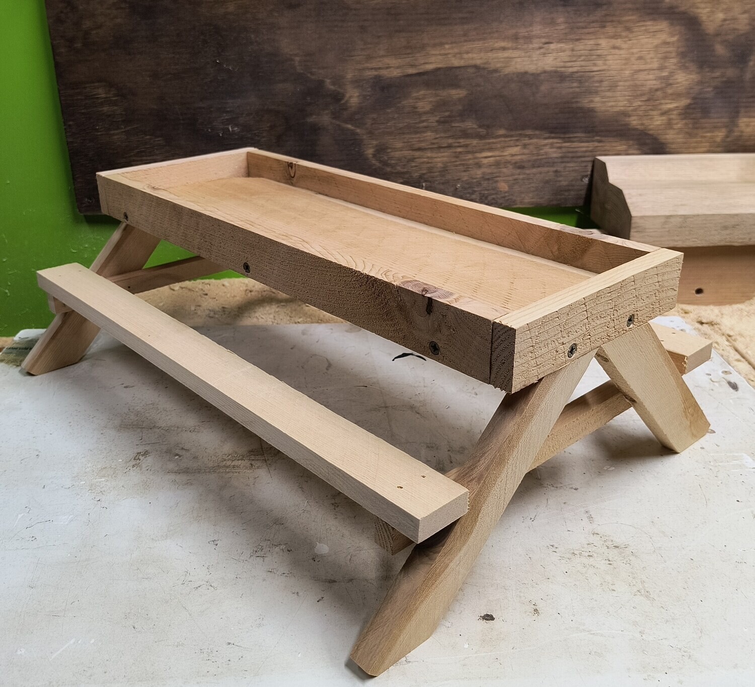 Chicnic Table