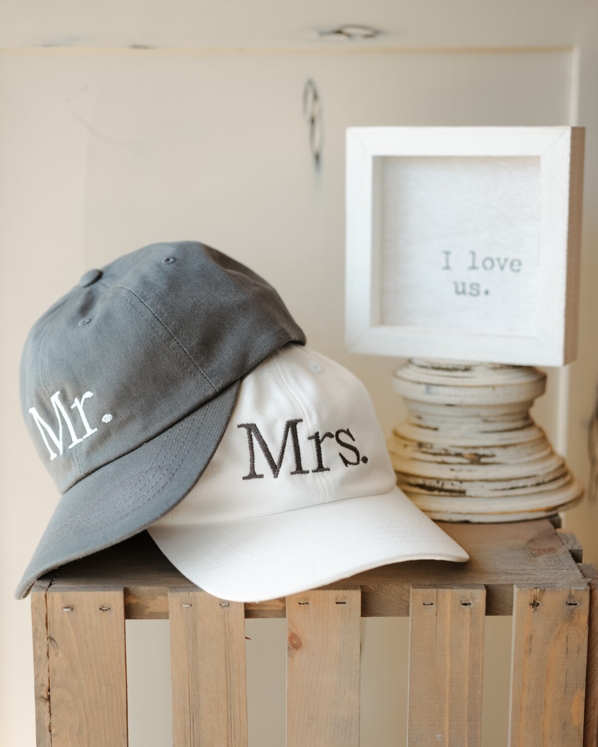 Mr. & Mrs. Hat Set