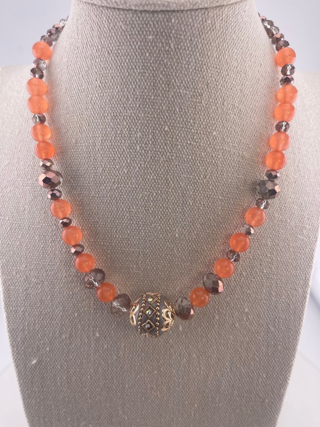 Agate and Crystal Necklace 18 inch