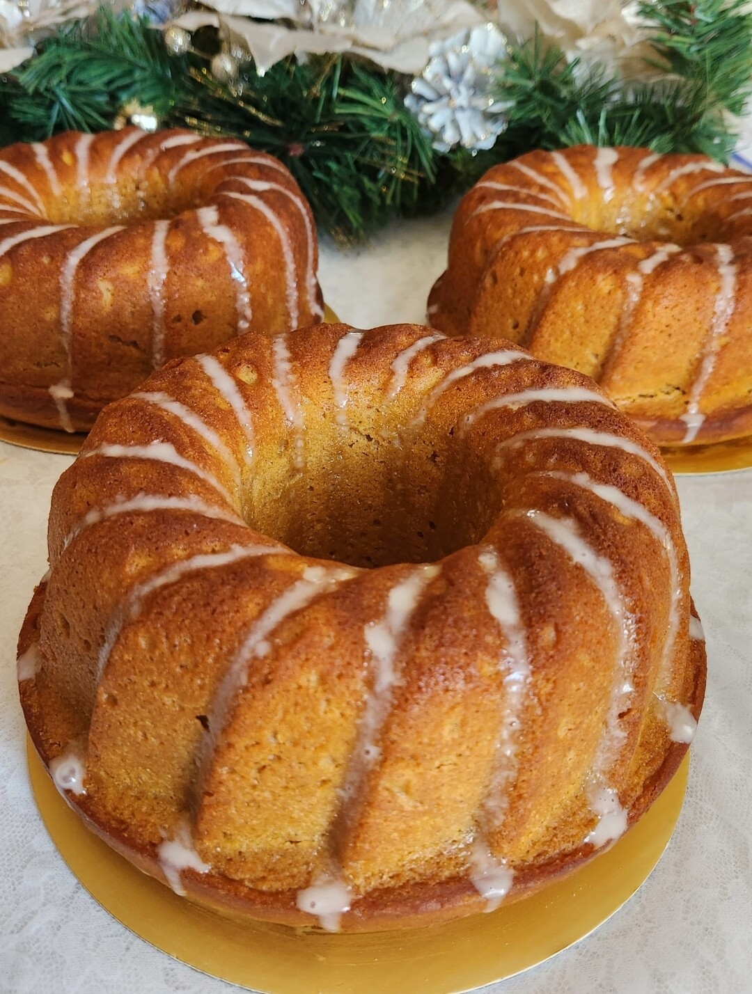 Pound Cakes *Indicate your selection in the &quot;Order Comments&quot; box.
