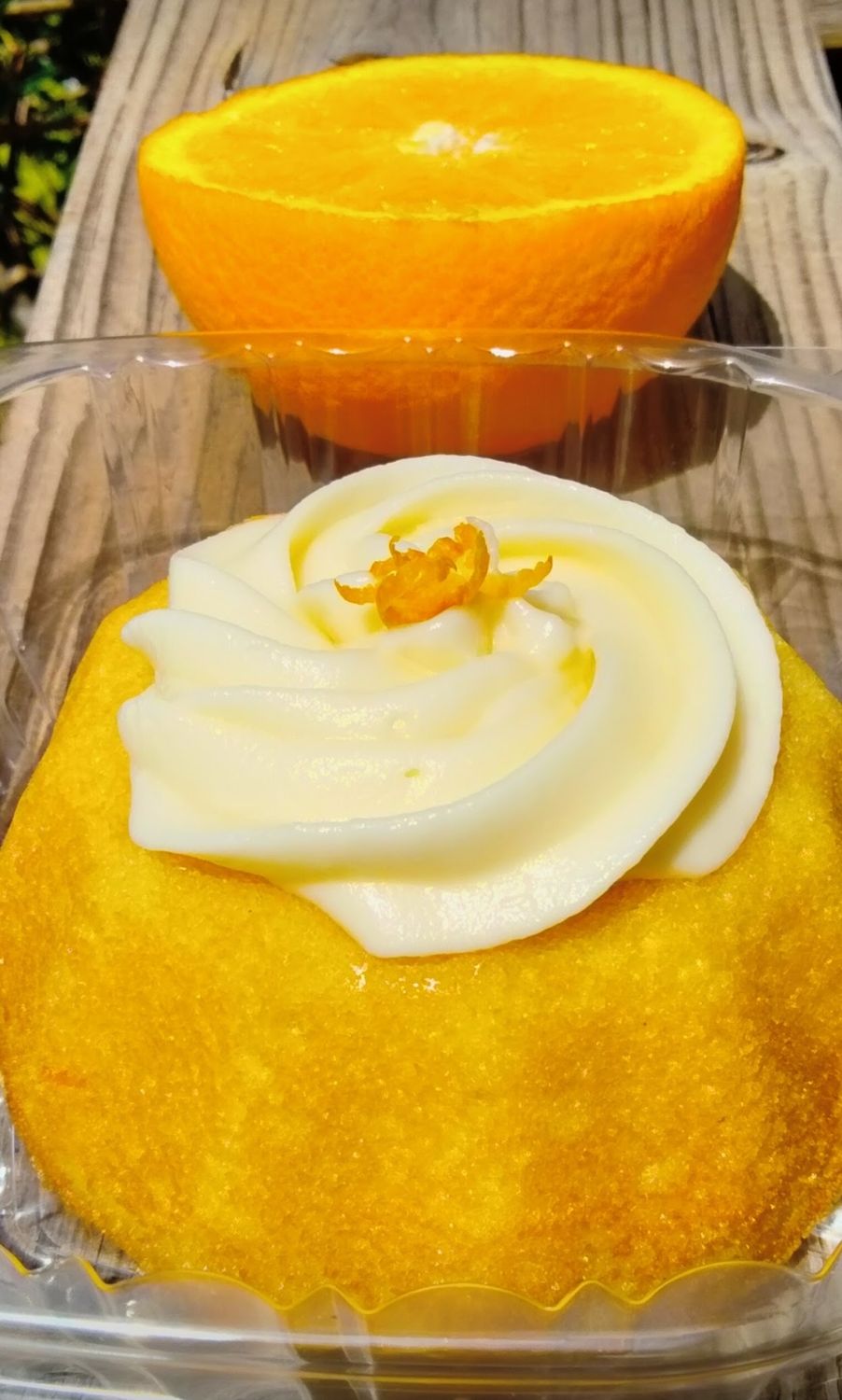 Mini Bundt Cakes   *Indicate your selection in the "Order Comments" box.