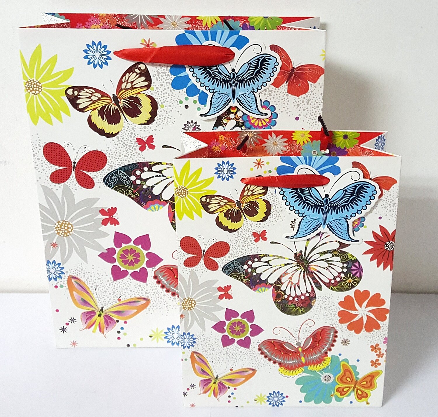 Gift Bag - Butterflies Red Medium