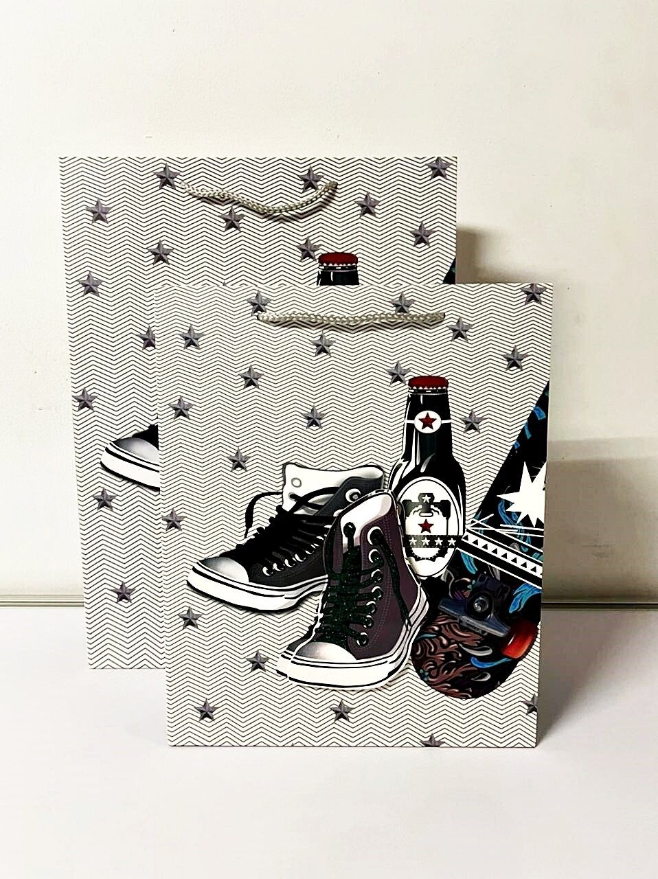 Pop Up Shoes Gift Bag Medium PK3 (R15.50 Each)